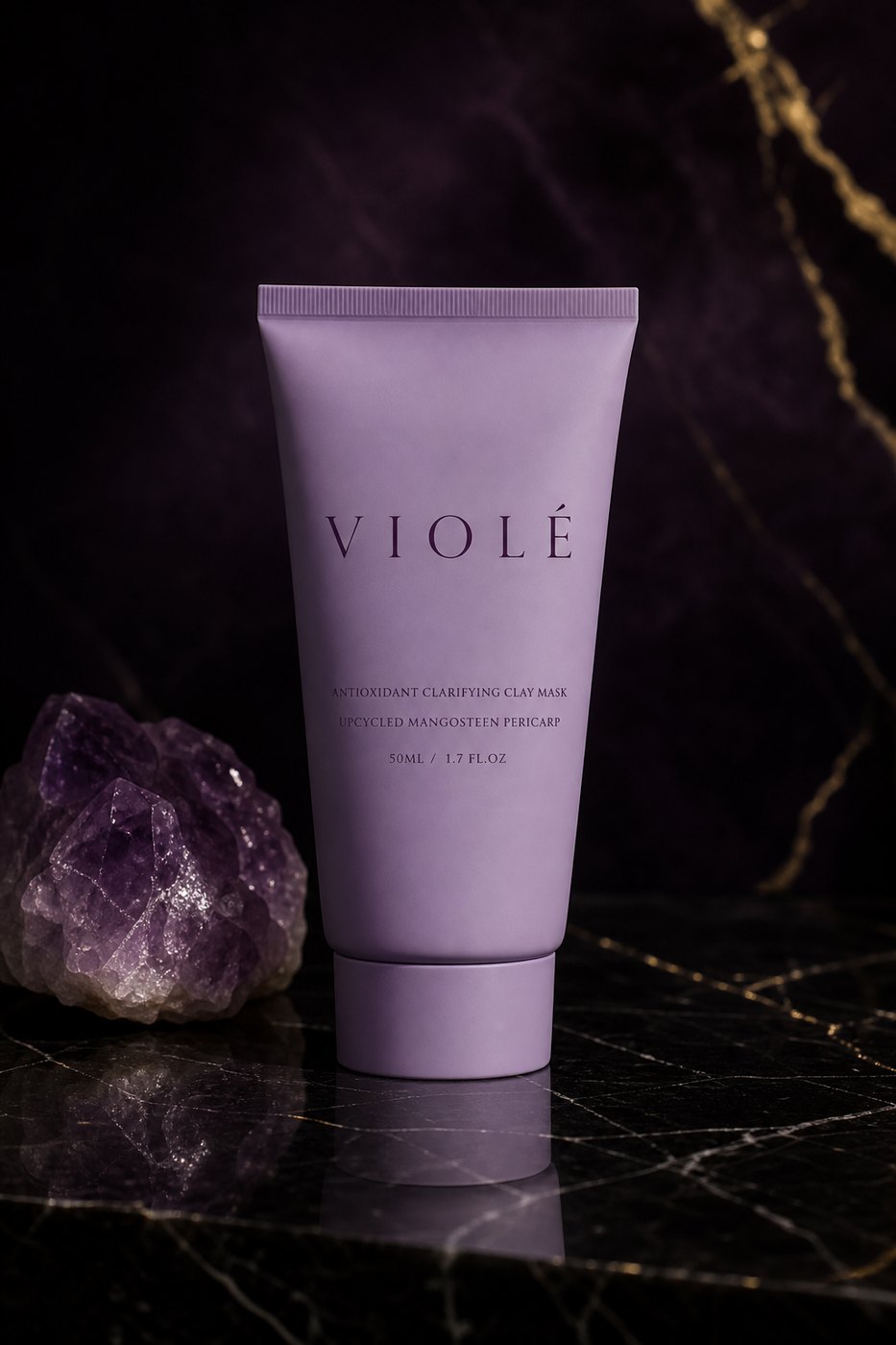 VIOLÉ tube, editorial serif